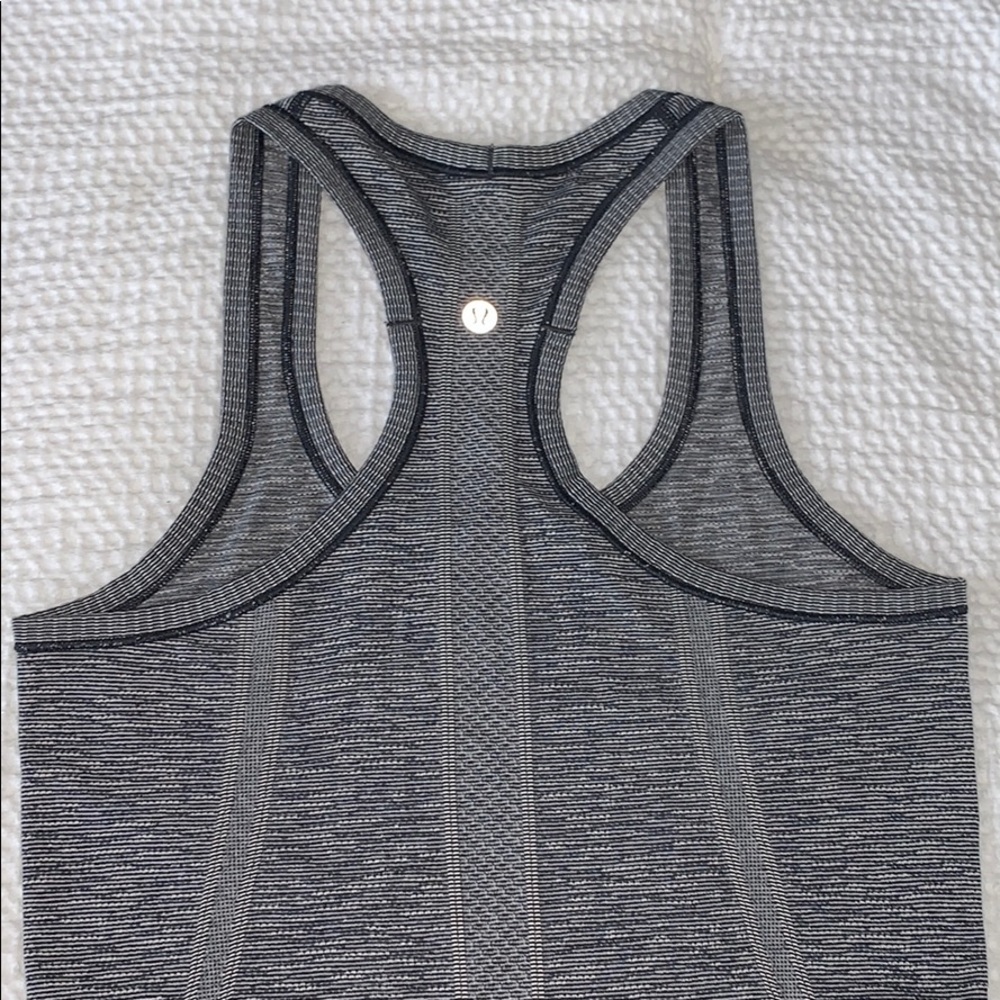 LULULEMON SWIFTLY TECH TANK